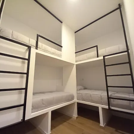& Arts Hostel Valencia