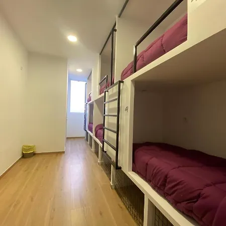 & Arts Hostel Valencia