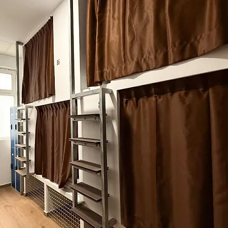 & Arts Hostel Valencia