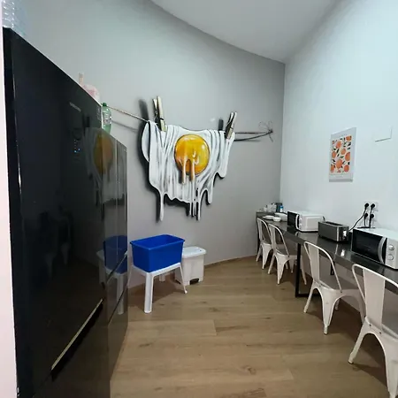 Hostel & Arts *